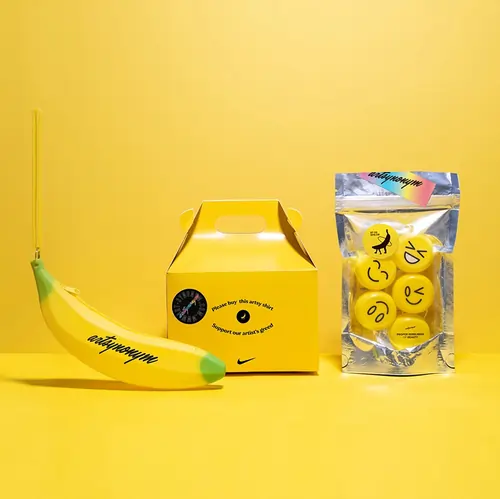 Branding Kit Design 17